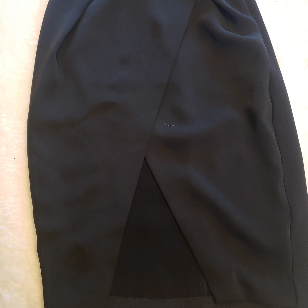 Bebe midi tulip skirt